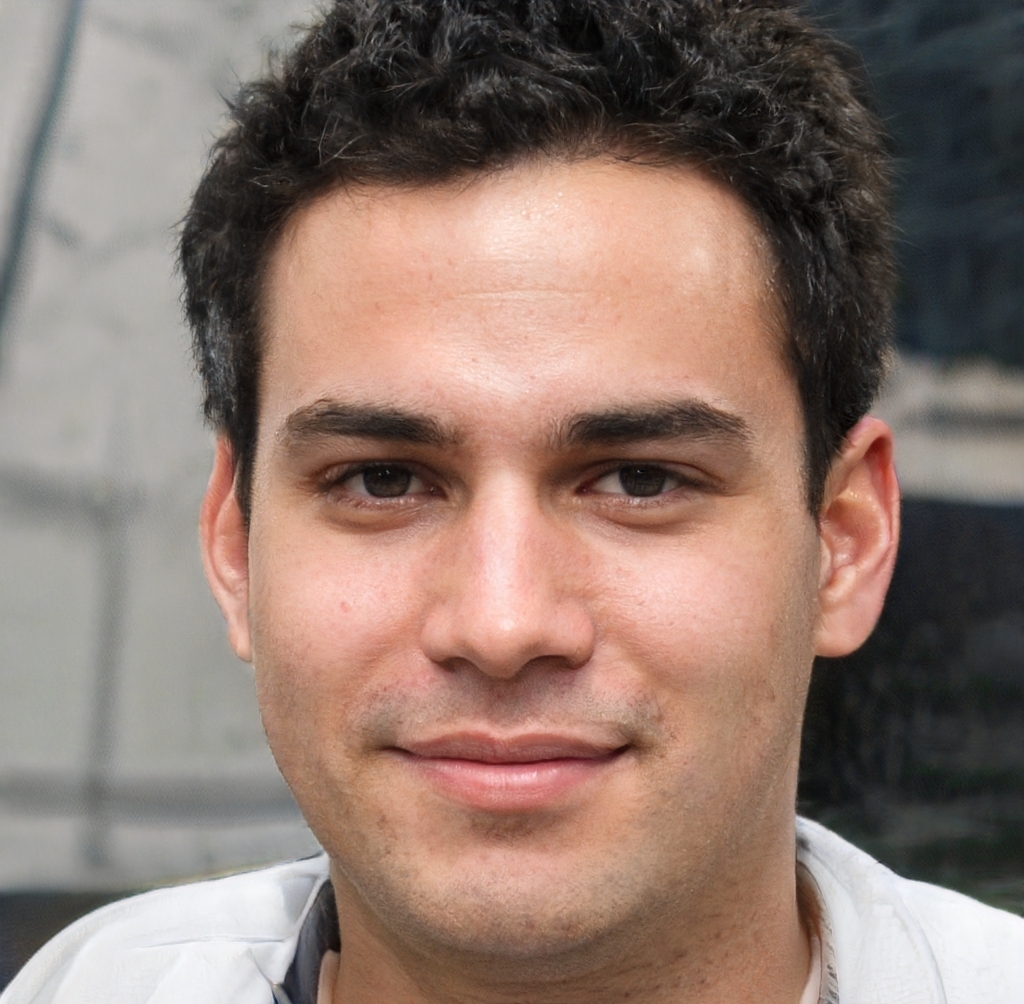 Cryptocurrency Analyst